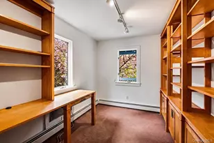 81 Old Post Rd, East Setauket, NY 11733 - Photo 20