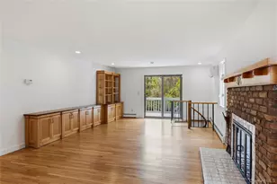 81 Old Post Rd, East Setauket, NY 11733 - Photo 14