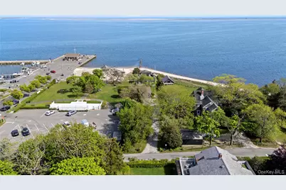 4 Shore Road, Bellport, NY 11713 - Photo 2