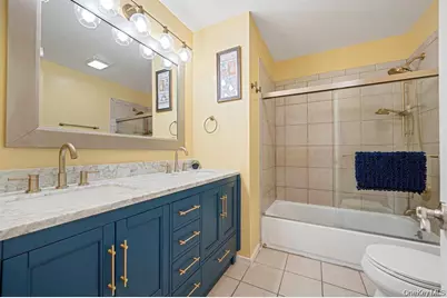 3 Emily Court, Hampton Bays, NY 11946 - Photo 6