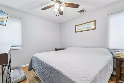 23 Middle Drive, Huntington, NY 11743 - Photo 26