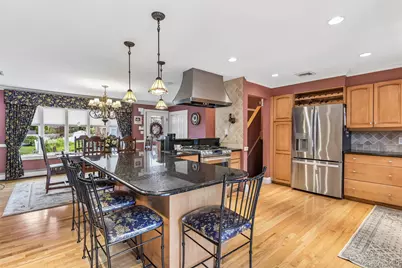 23 Middle Drive, Huntington, NY 11743 - Photo 6
