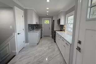 24 Underhill Ave, Roosevelt, NY 11575 - Photo 4