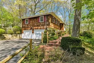 31 Sunset Dr, Huntington, NY 11743 - Photo 36