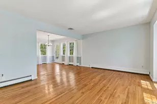 31 Sunset Dr, Huntington, NY 11743 - Photo 6