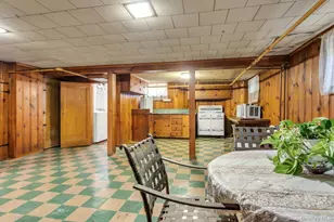 304 Old Courthouse Rd, New Hyde Park, NY 11040 - Photo 26