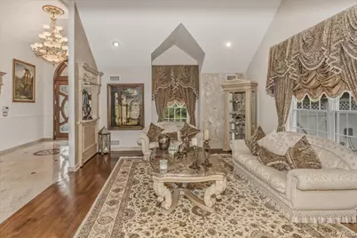 21 Chauncey Place, Woodbury, NY 11797 - Photo 10