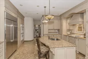 21 Chauncey Pl, Woodbury, NY 11797 - Photo 14