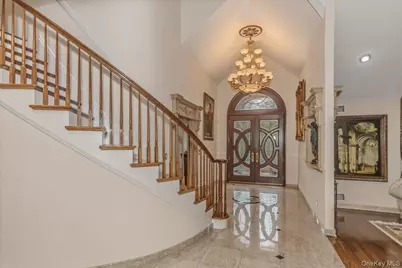 21 Chauncey Place, Woodbury, NY 11797 - Photo 6