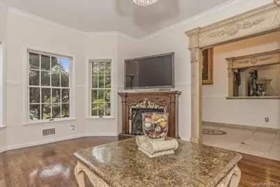 21 Chauncey Place, Woodbury, NY 11797 - Photo 8