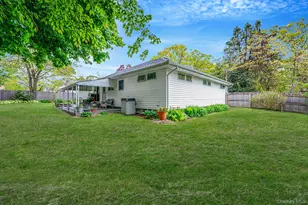 22 Beacon Dr, Sound Beach, NY 11789 - Photo 36