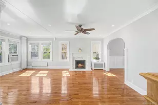 282 Houston Ave, Mineola, NY 11501 - Photo 10