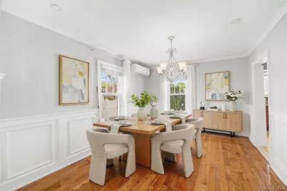282 Houston Avenue, Mineola, NY 11501 - Photo 16