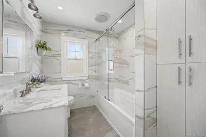 282 Houston Avenue, Mineola, NY 11501 - Photo 26