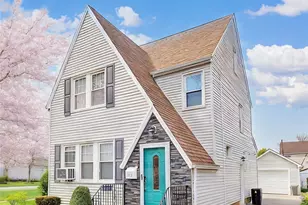 282 Houston Ave, Mineola, NY 11501 - Photo 4