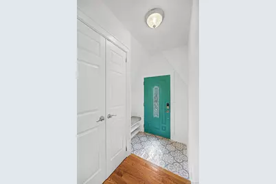 282 Houston Avenue, Mineola, NY 11501 - Photo 6