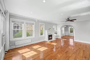 282 Houston Ave, Mineola, NY 11501 - Photo 12