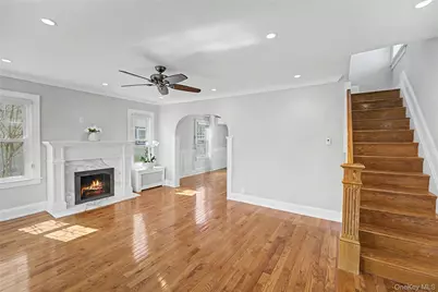 282 Houston Avenue, Mineola, NY 11501 - Photo 22