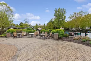58 Symphony Dr, Lake Grove, NY 11755 - Photo 38
