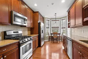 58 Symphony Dr, Lake Grove, NY 11755 - Photo 8