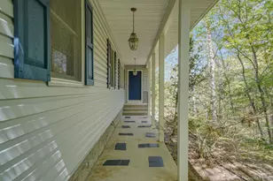 214 Landing Ave, Smithtown, NY 11787 - Photo 4