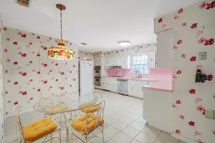 214 Landing Ave, Smithtown, NY 11787 - Photo 20
