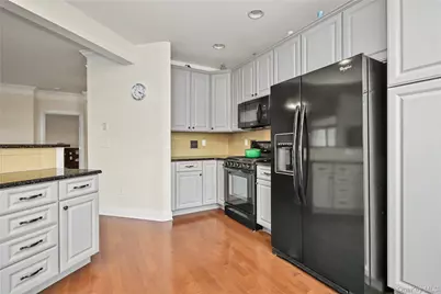 541 Regency Drive, Fishkill, NY 12524 - Photo 6