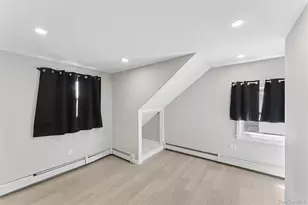 646 Benris Ave, Franklin Square, NY 11010 - Photo 12