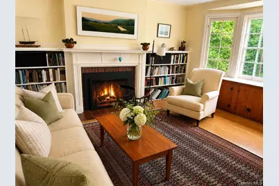39 Forest Avenue, Hastings on Hudson, NY 10706 - Photo 2