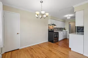 2 Germonds Village, Bardonia, NY 10954 - Photo 6