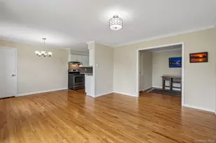 2 Germonds Village, Bardonia, NY 10954 - Photo 2