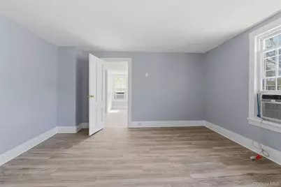 22 E Broome Street, Port Jervis, NY 12771 - Photo 16
