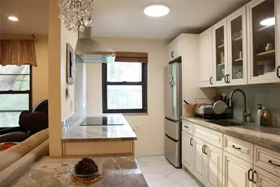 10 Terrace Circle #3B, Great Neck, NY 11021 - Photo 2