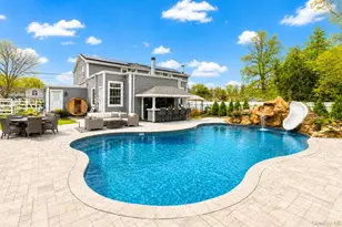 14 Michalis Ct, West Islip, NY 11795 - Photo 22