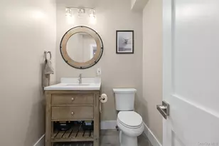 14 Michalis Ct, West Islip, NY 11795 - Photo 10