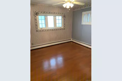 2376 Madison Drive, East Meadow, NY 11554 - Photo 4
