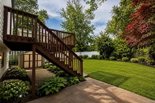 13A Homeland Dr, Huntington, NY 11743 - Photo 20