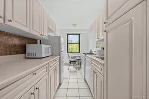 3103 Fairfield Ave, Bronx, NY 10463 - Photo 4