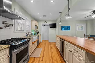 9 Ormond St, Rockville Centre, NY 11570 - Photo 16