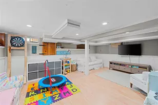 9 Ormond St, Rockville Centre, NY 11570 - Photo 30