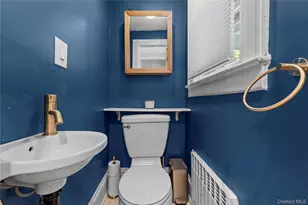 9 Ormond St, Rockville Centre, NY 11570 - Photo 20