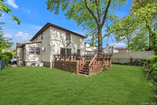 79-06 214th St, Oakland Gardens, NY 11364 - Photo 20