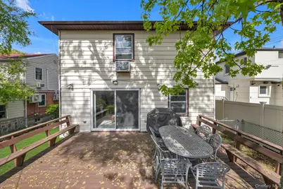 7906 214th Street, Oakland Gardens, NY 11364 - Photo 18