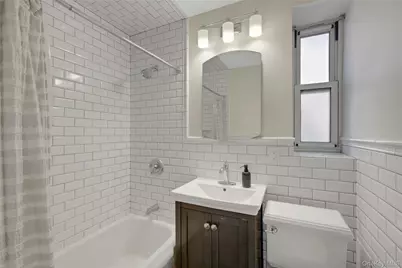 30 N Broadway #5E, White Plains, NY 10601 - Photo 18