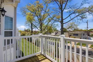 13 Spring Dr, Seaford, NY 11783 - Photo 14