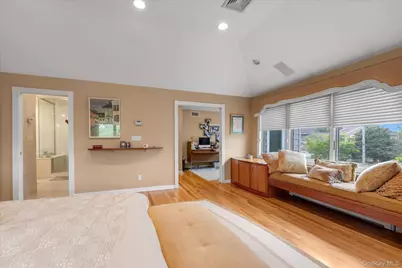 37 Rose Lane, East Rockaway, NY 11518 - Photo 18