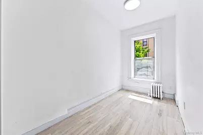526 W 175th Street, New York, NY 10033 - Photo 16