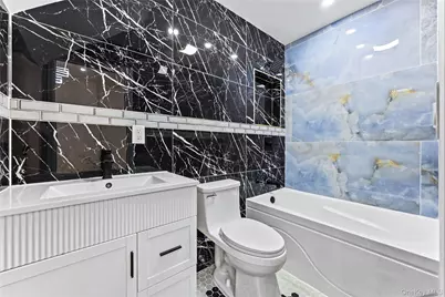 526 W 175th Street, New York, NY 10033 - Photo 12