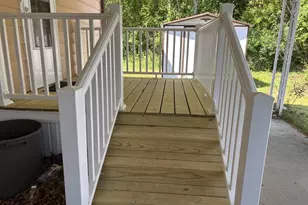 101 West Ln, Riverhead, NY 11901 - Photo 8