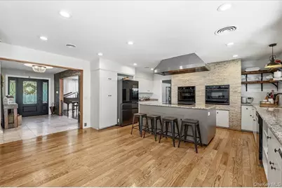 55 Rolling Hill Lane, Old Westbury, NY 11568 - Photo 12